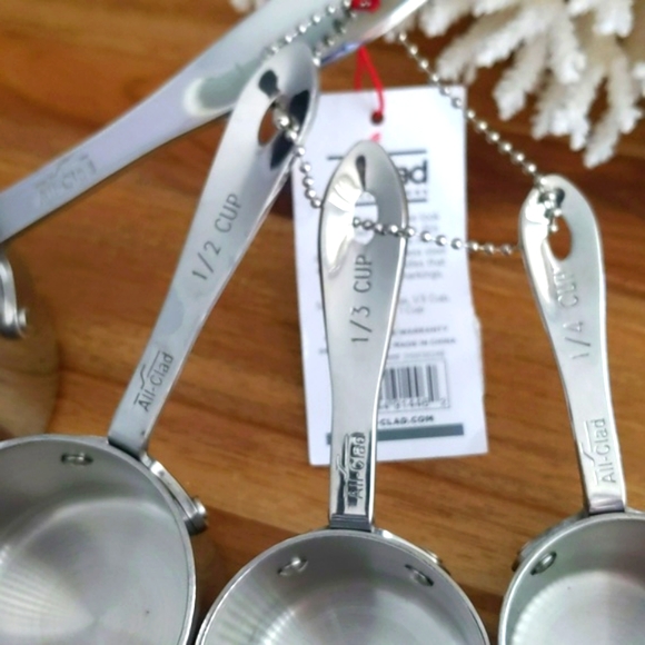 All clad 🔥NWT 🔥 stainless steel measuring cup set Williams-Sonoma! - Picture 7 of 8